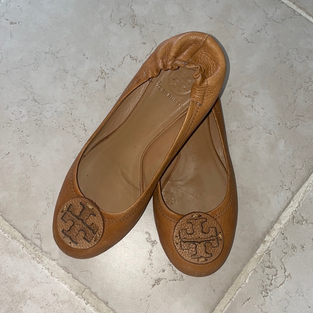 Brown Tory Burch Reva Flats